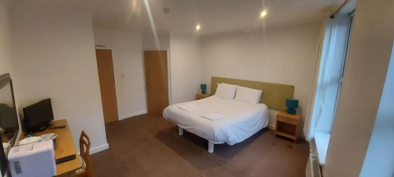 Snooze Guest House Liverpool